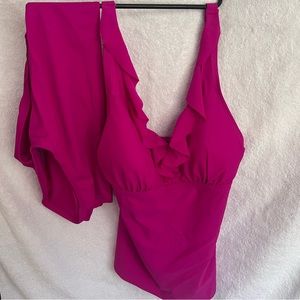 New with Tags DKNY tanking